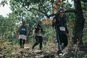 BIB: 
                            <button type="button" onclick="openModal(26111878)" class="btn btn-primary btn-sm float-right btn-popup" data-toggle="modal" data-target=".modal-high-quality">
                        <i class="fas fa-shopping-cart"></i> Add to Cart
                    </button>
                                            <button type="button" onclick="isThisMe(26111878, true)" class="btn btn-success btn-sm float-right btn-popup btn-isme hidden" data-toggle="tooltip" data-placement="bottom" title="นี่คือรูปของคุณใช่ไหม คลิกที่นี่เพื่อเอาเข้าอัลบั้ม">
                        <i class="fas fa-plus"></i> Add to album
                    </button>
                    <button type="button" onclick="isThisMe(26111878, false)" class="btn btn-warning btn-sm float-right btn-popup btn-isnotme hidden">
                        <i class="fas fa-ban"></i> Remove from album
                    </button>